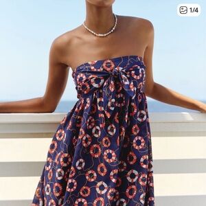 Chic Strapless Dress with Nautical Print